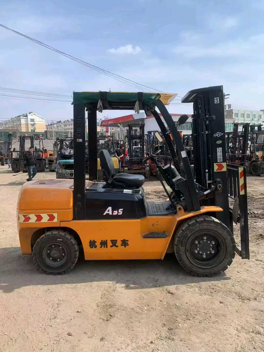 山东德州二手杭叉A系列3.5吨2023款升高4.5米柴油叉车