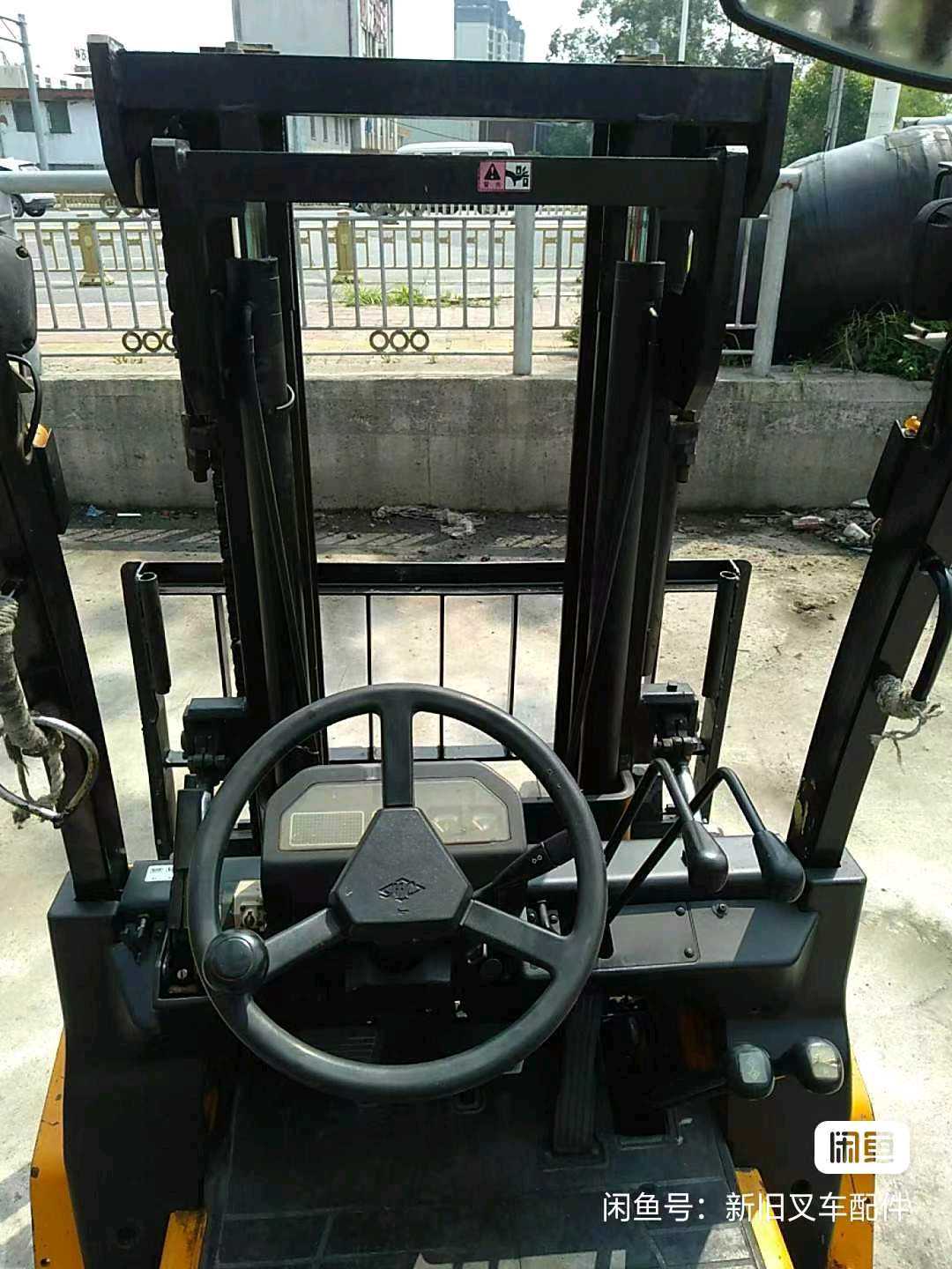 福建福州二手杭叉R系列3吨2011款升高3米柴油叉车