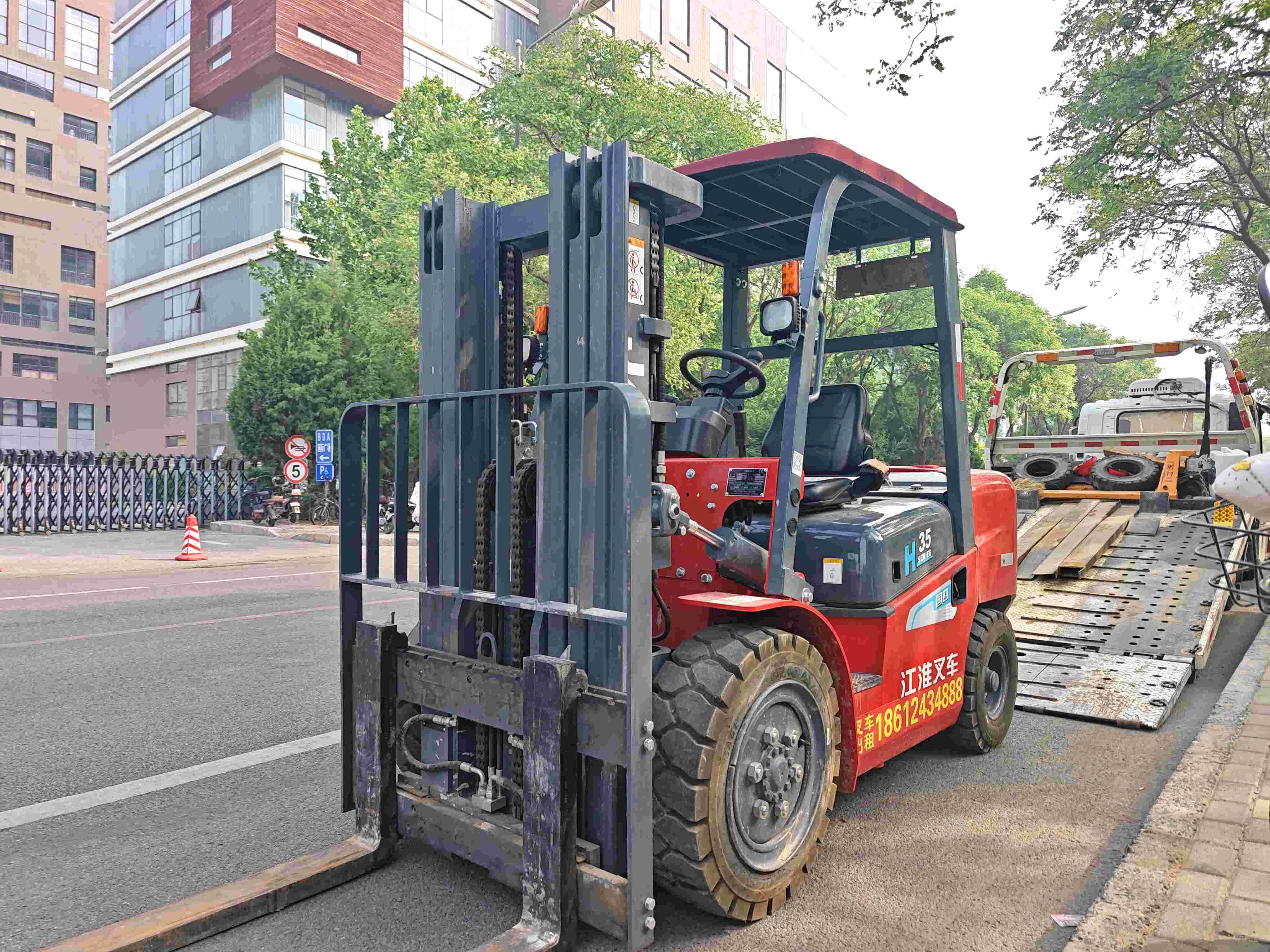 北京二手江淮H系列3.5吨2025款升高3.6米柴油叉车