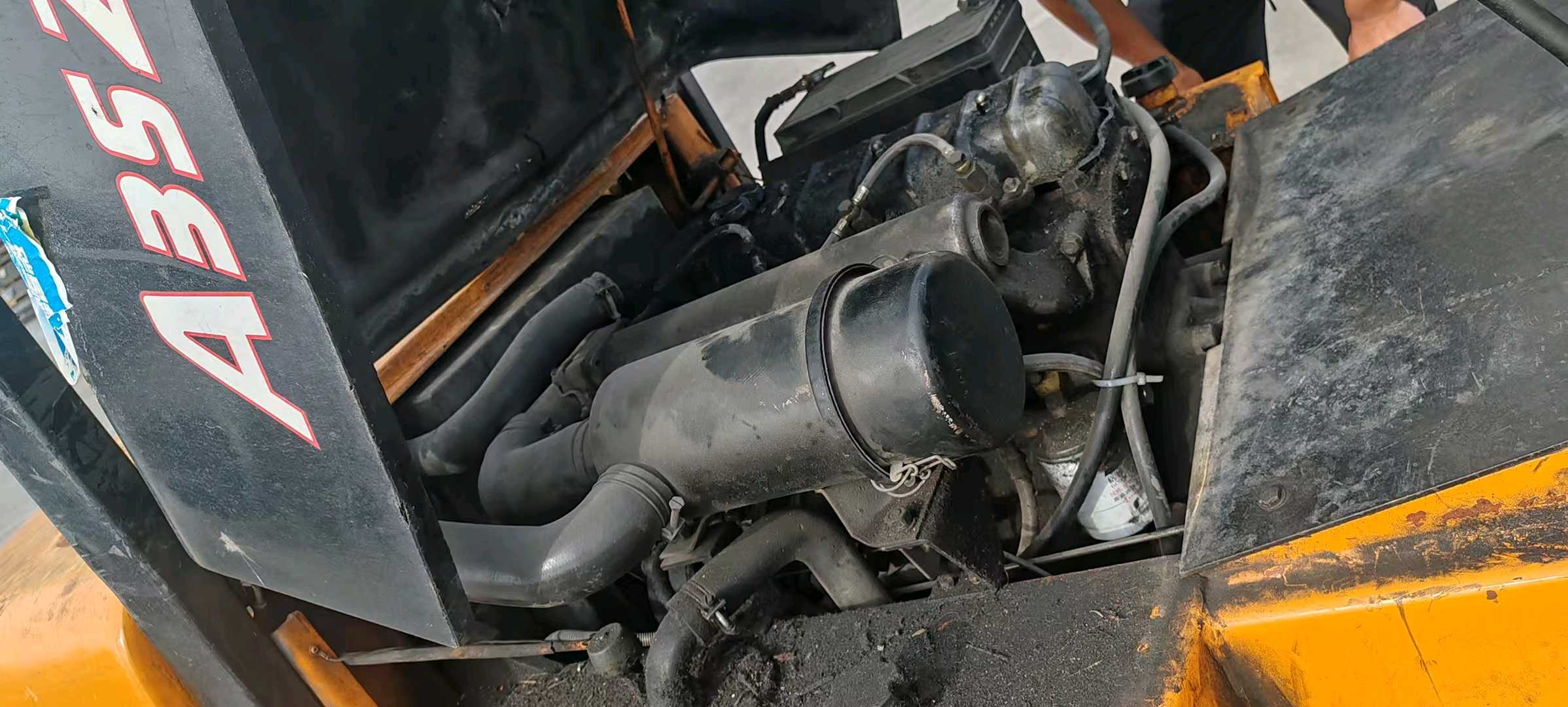 浙江温州二手杭叉H系列3.5吨0款升高4.5米柴油叉车