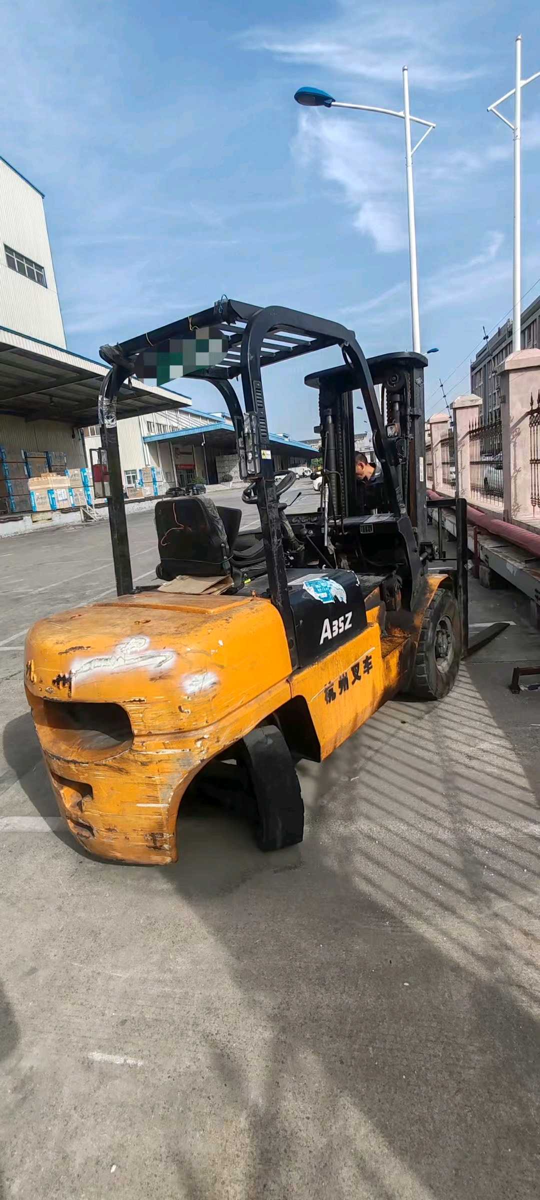 浙江温州二手杭叉H系列3.5吨0款升高4.5米柴油叉车