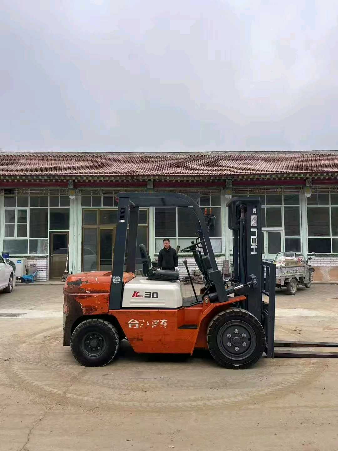 河北廊坊二手合力K系列3吨2020款升高3米柴油叉车