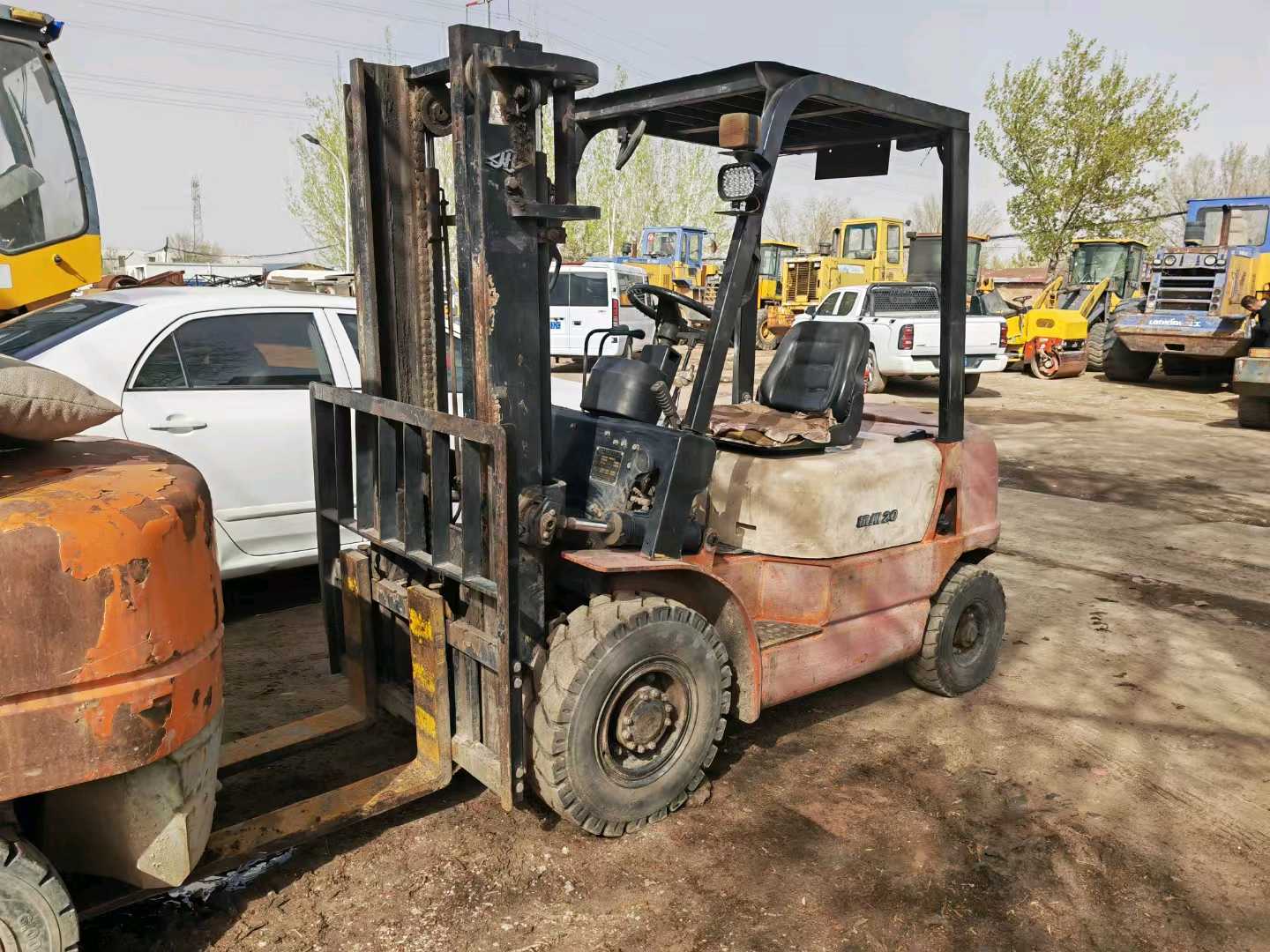 黑龙江哈尔滨二手杭叉H系列3吨0款升高3米柴油叉车