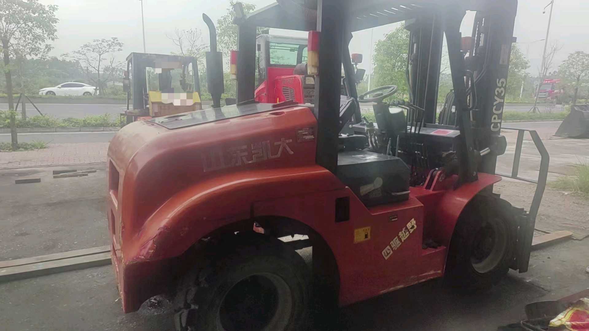 广西贵港二手其他无3.5吨2022款升高4.5米柴油叉车
