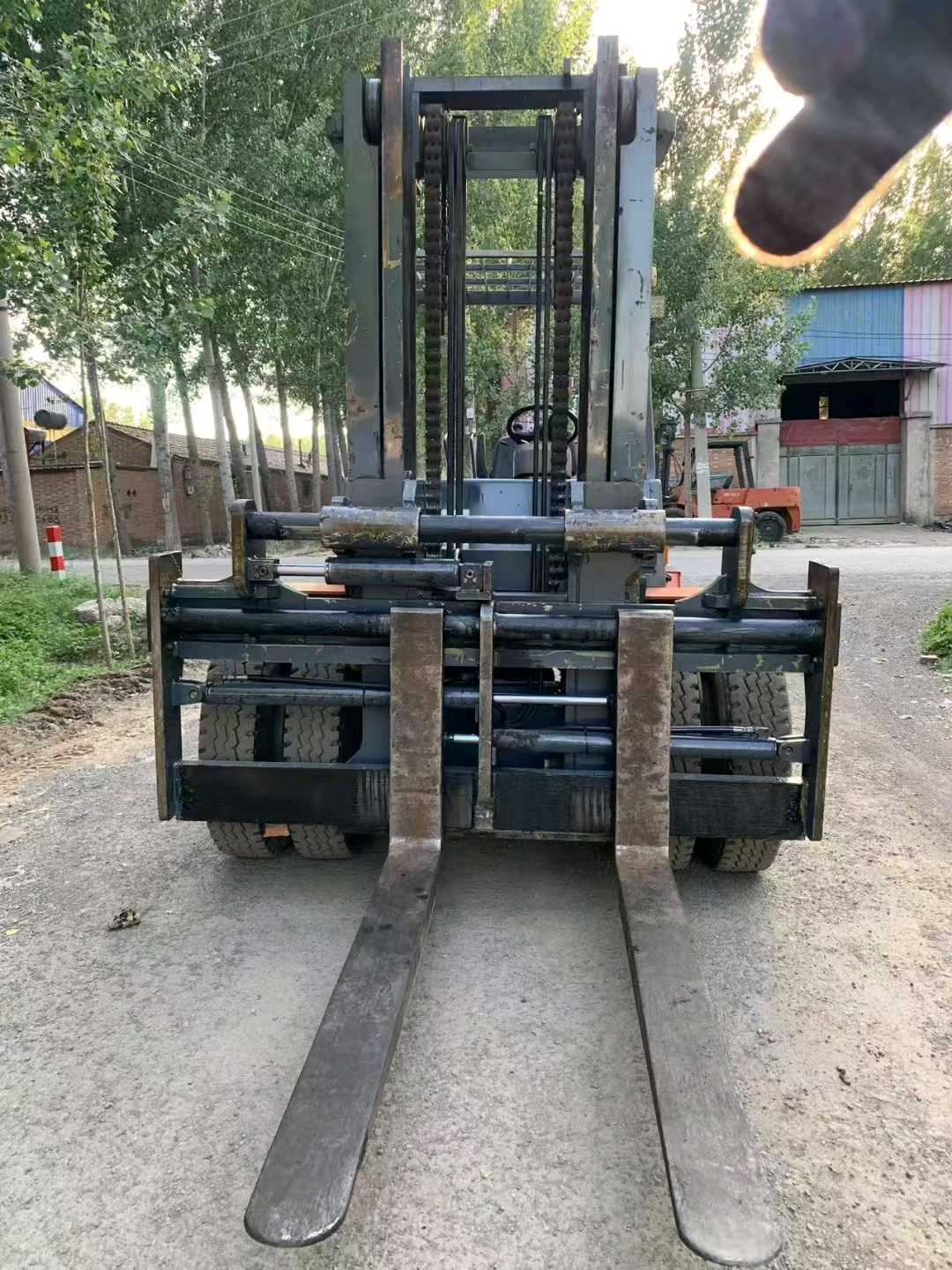 河北廊坊二手合力H2000系列10吨0款升高3米柴油叉车