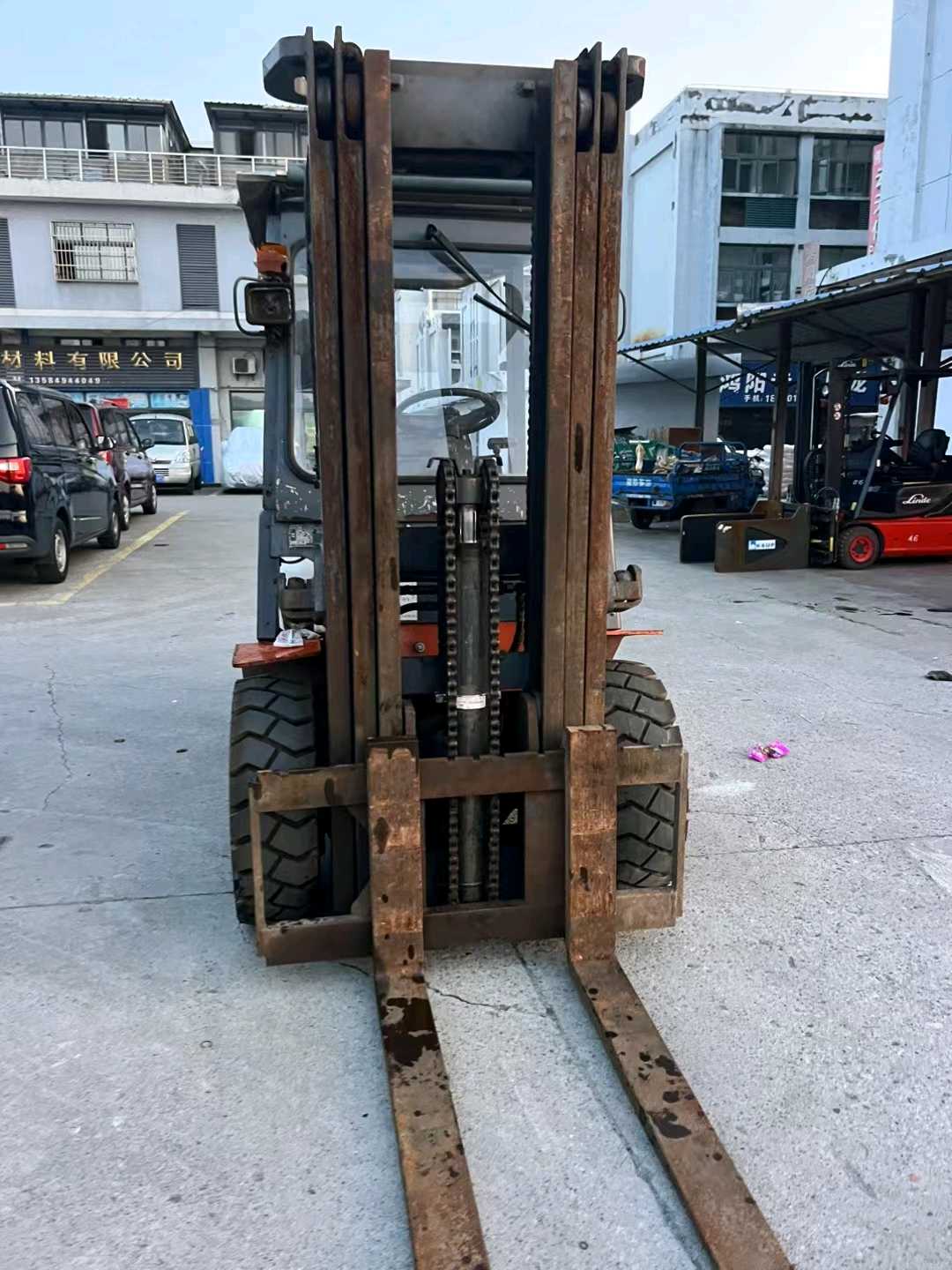 江苏省苏州市昆山市人民南路1号二手合力3.5吨2018款升高0米柴油叉车