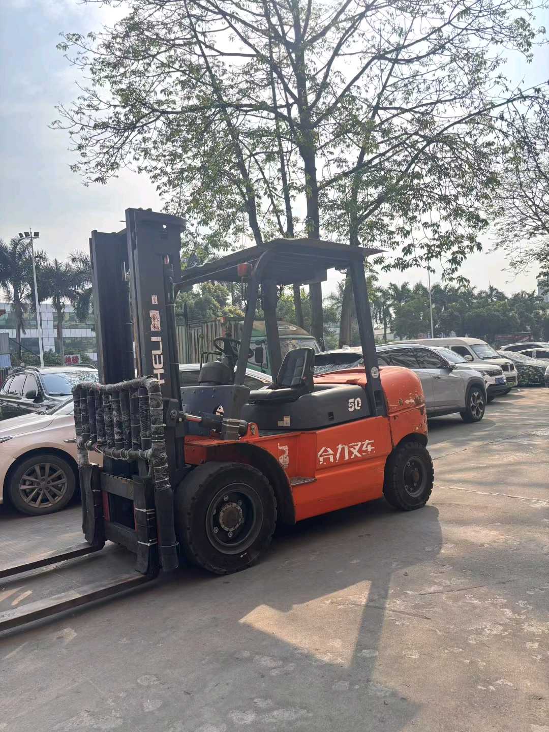 广东省深圳市罗湖区南湖街道建设路1003号二手合力5吨2019款升高0米柴油叉车