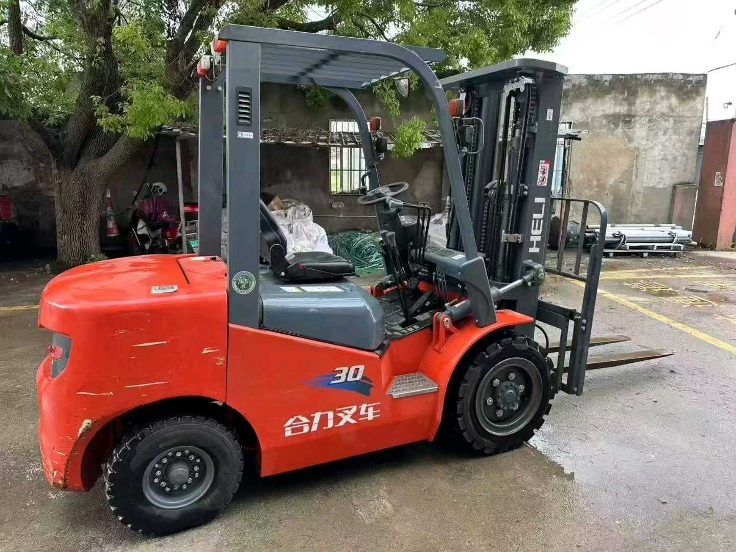 江苏省苏州市姑苏区苏站路27号二手合力3吨2023款升高0米柴油叉车