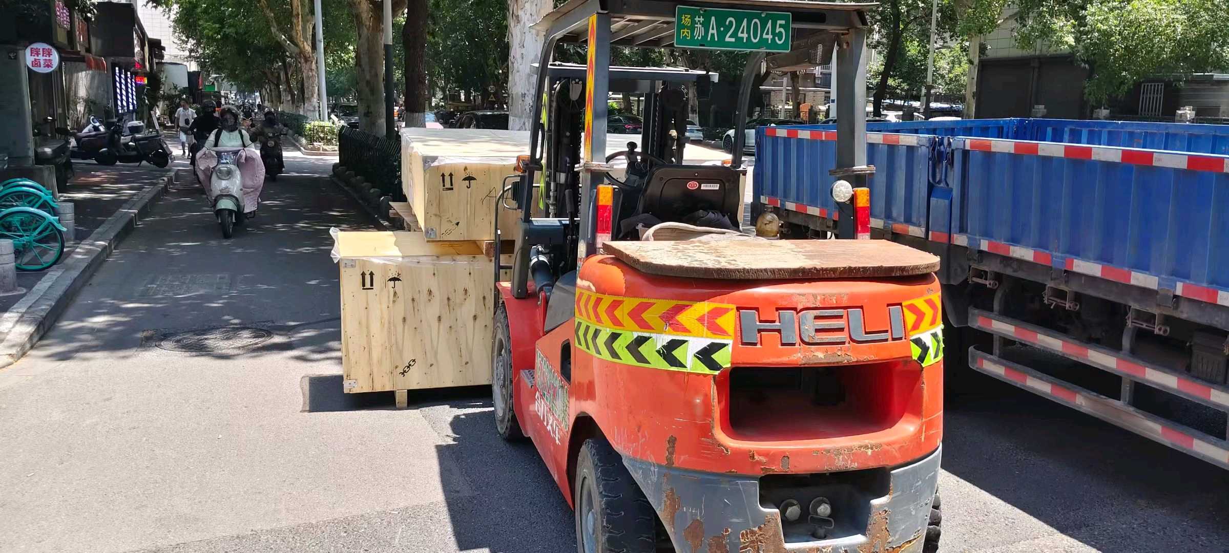 江苏南京二手合力K系列3.5吨2022款升高3.6米柴油叉车