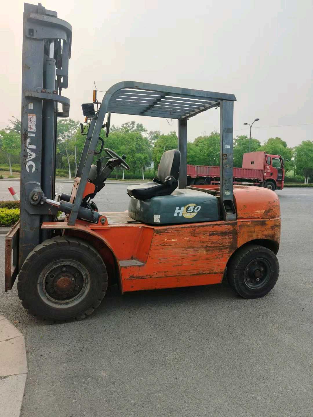 江苏省常州市天宁区关河中路138号二手江淮3吨2019款升高0米柴油叉车