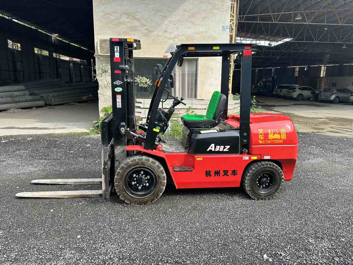 广东云浮二手杭叉A系列3.5吨2024款升高4.5米柴油叉车