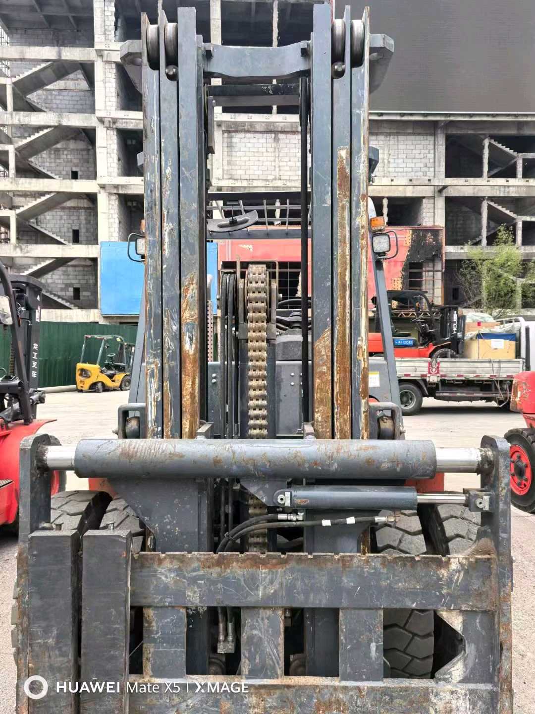 河南省郑州市二七区二马路82号二手合力7吨2022款升高0米柴油叉车
