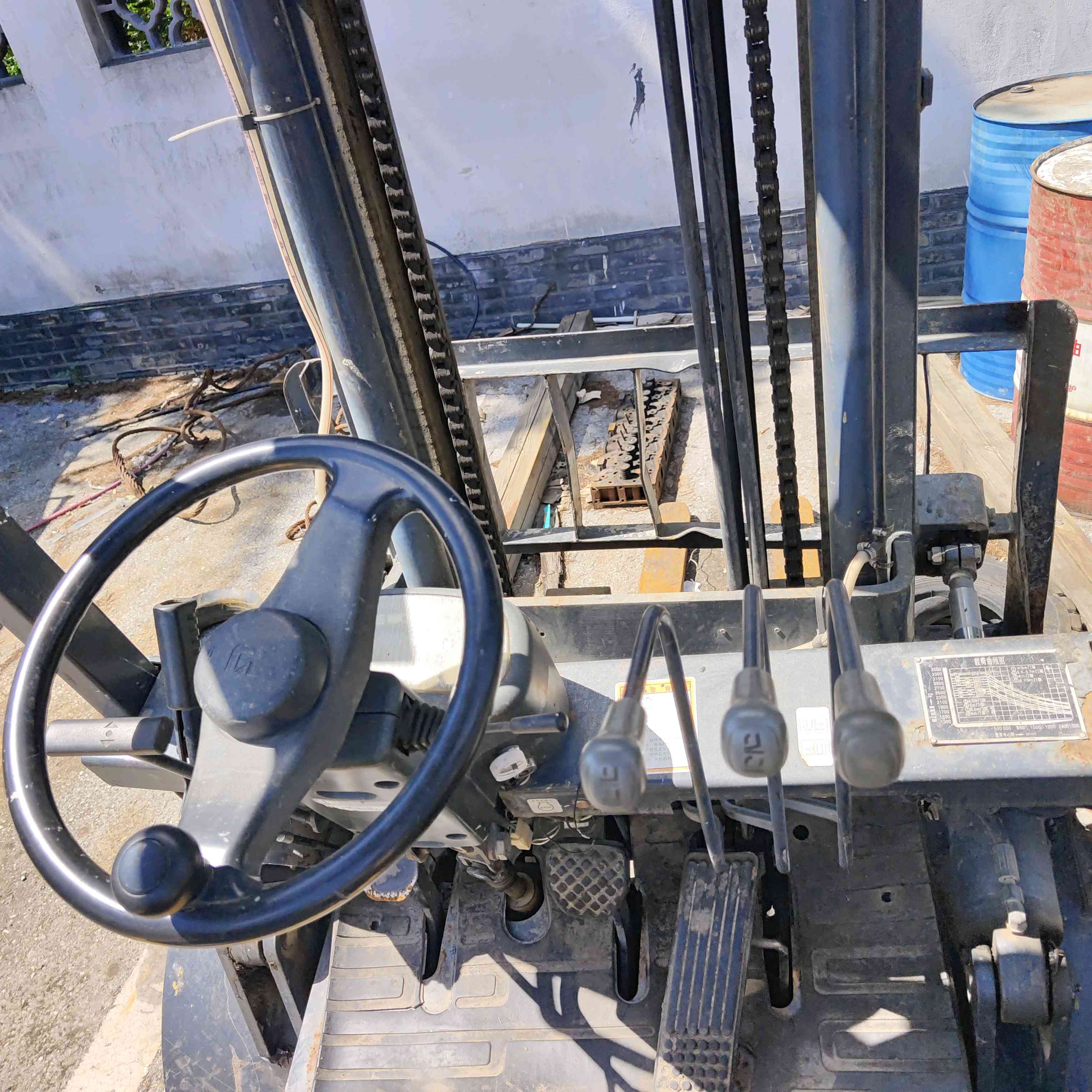 江苏无锡二手柳工C系列3.5吨2019款升高4米柴油叉车