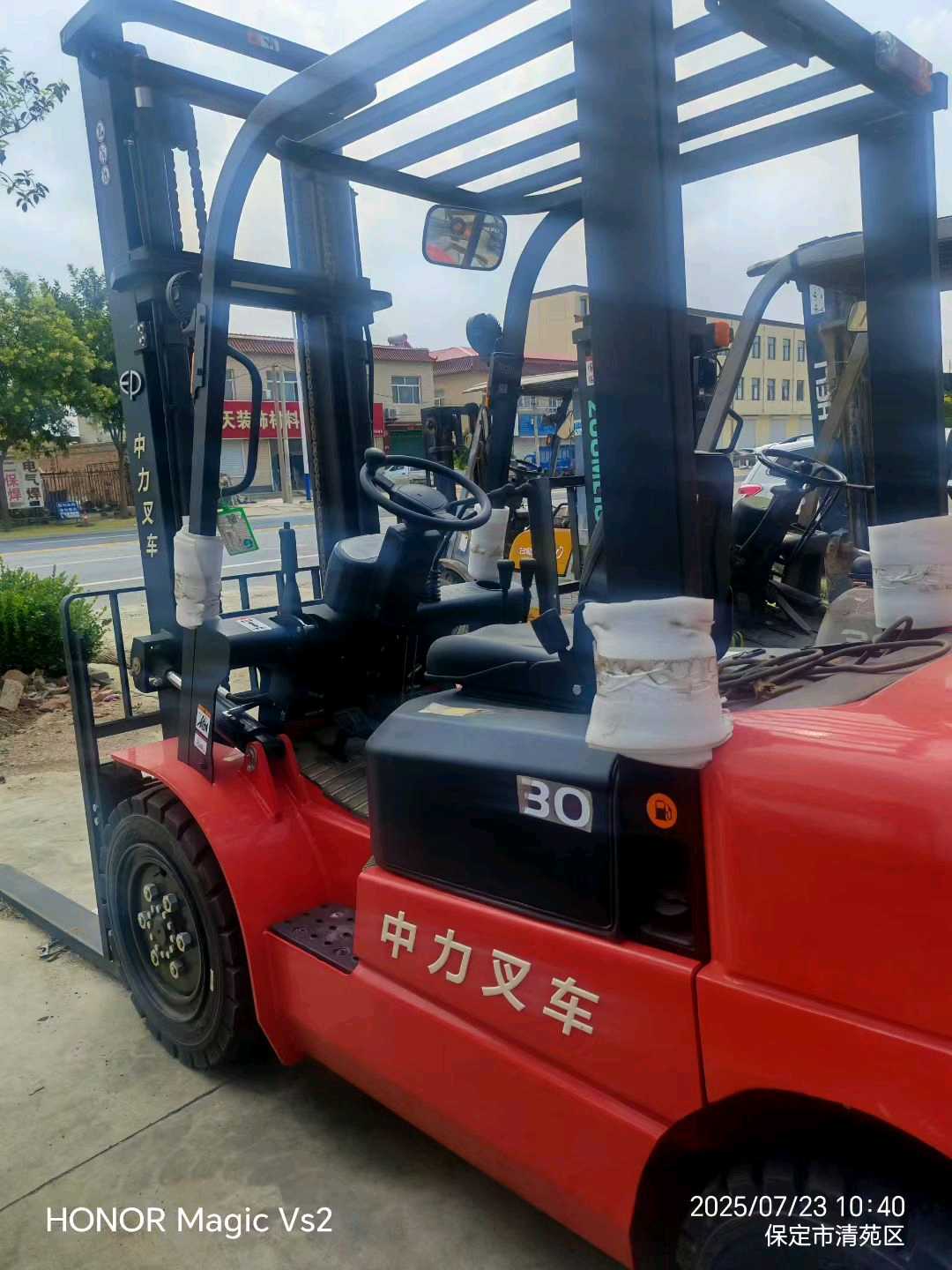 河北省保定市竞秀区建华大街640号二手其他3吨2025款升高0米柴油叉车