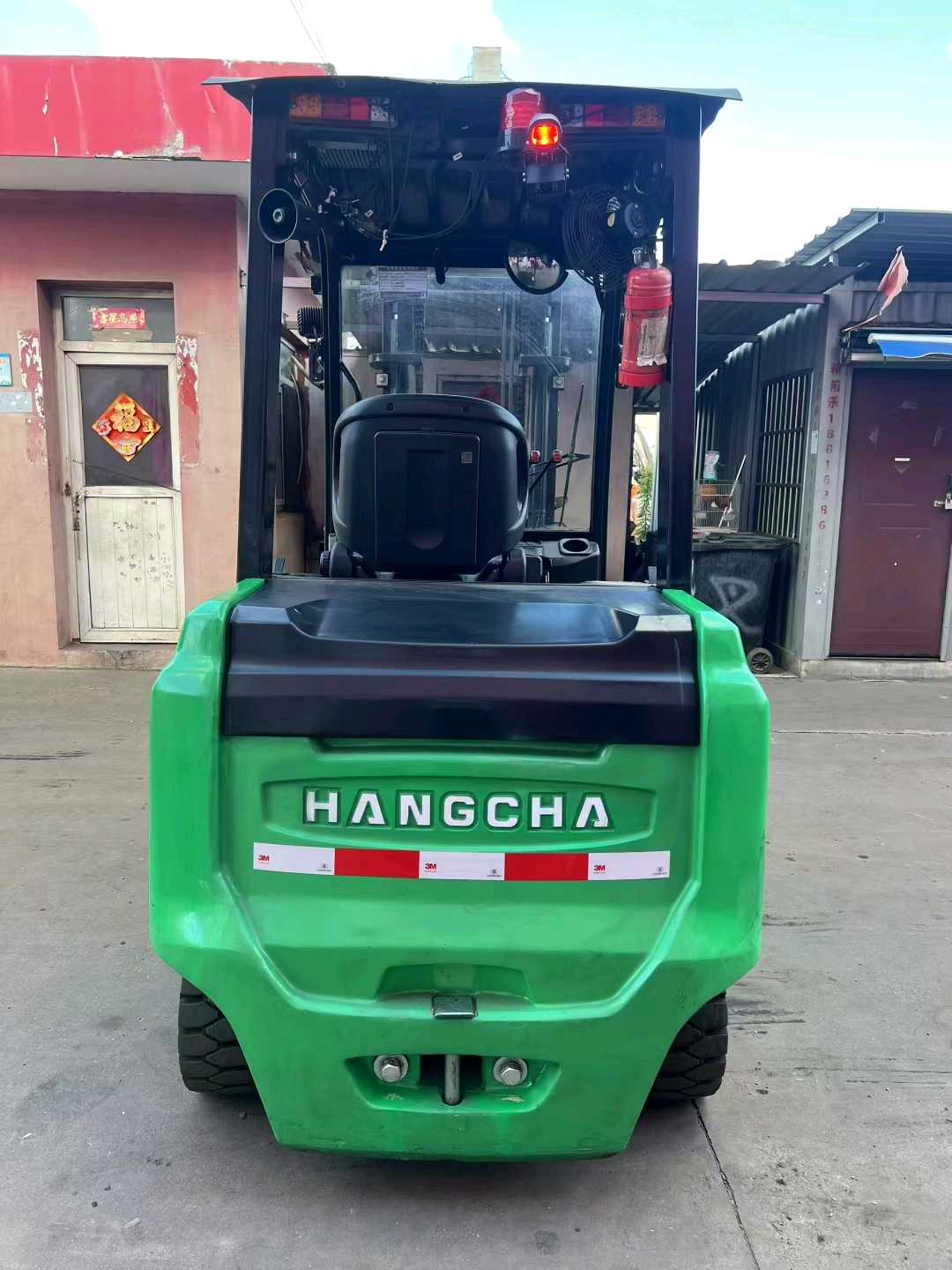 上海市静安区秣陵路303号二手杭叉3.5吨2021款升高0米电动叉车