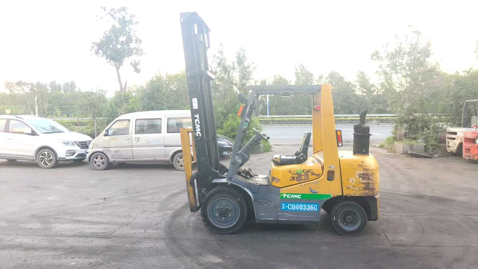 江苏省常州市天宁区关河中路138号二手TCM3吨2018款升高0米柴油叉车