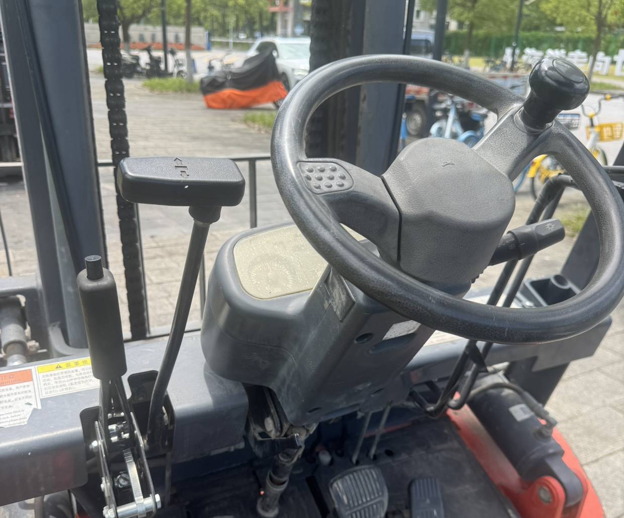 上海二手龙工FD系列3.5吨2021款升高3米柴油叉车