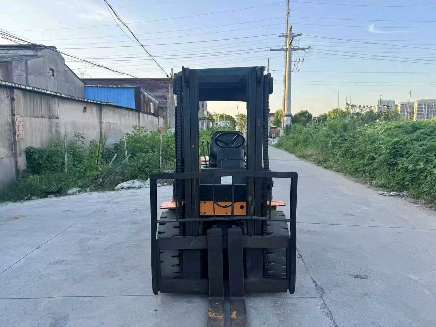 江苏苏州二手杭叉R系列3吨0款升高3米柴油叉车