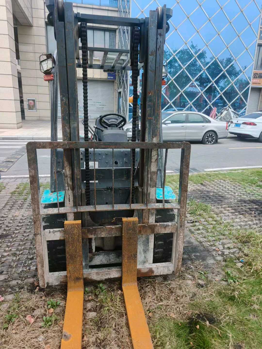 江苏省常州市天宁区关河中路138号二手宝骊3吨2021款升高0米柴油叉车