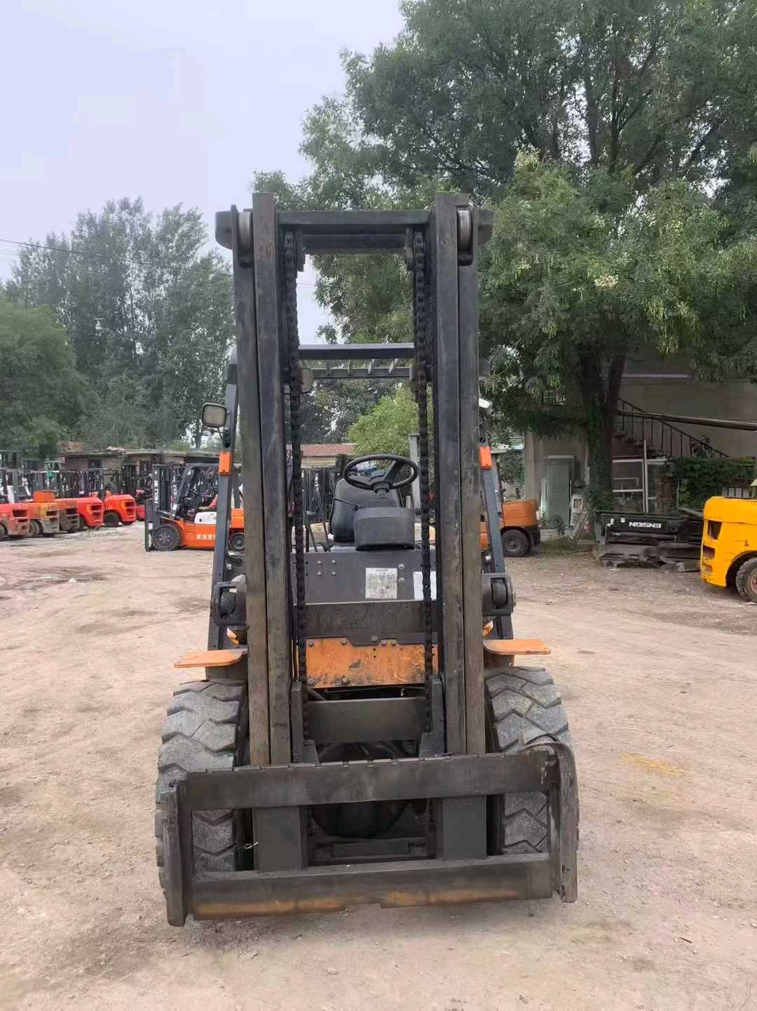 山东省德州市德城区迎宾大街二手杭叉4.7吨2019款升高0米柴油叉车