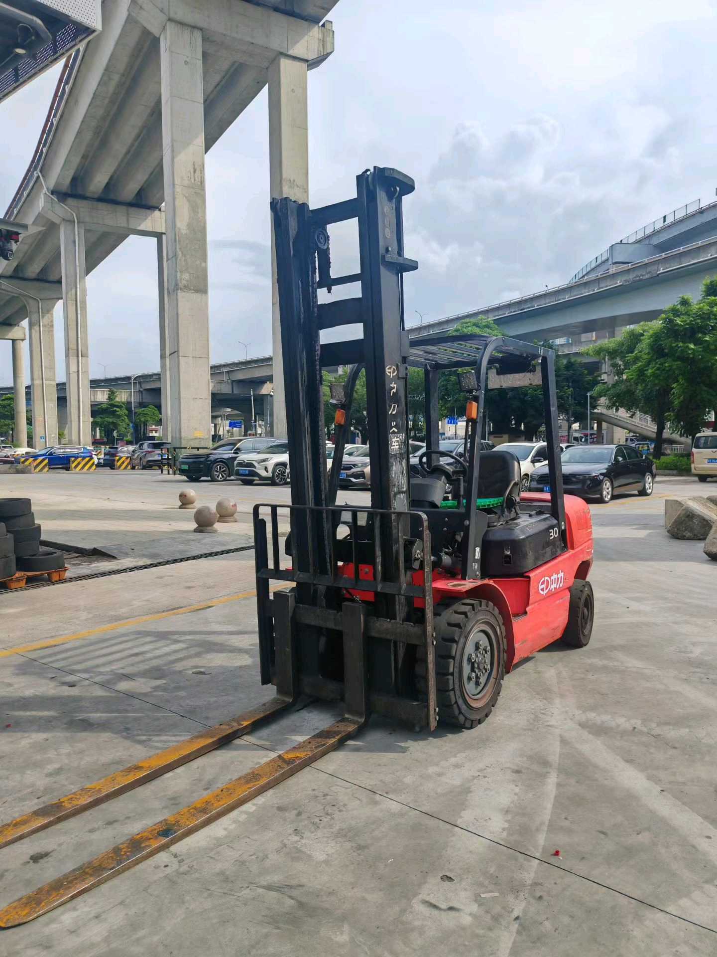 广东省广州市白云区二手其他3吨升高0米柴油叉车