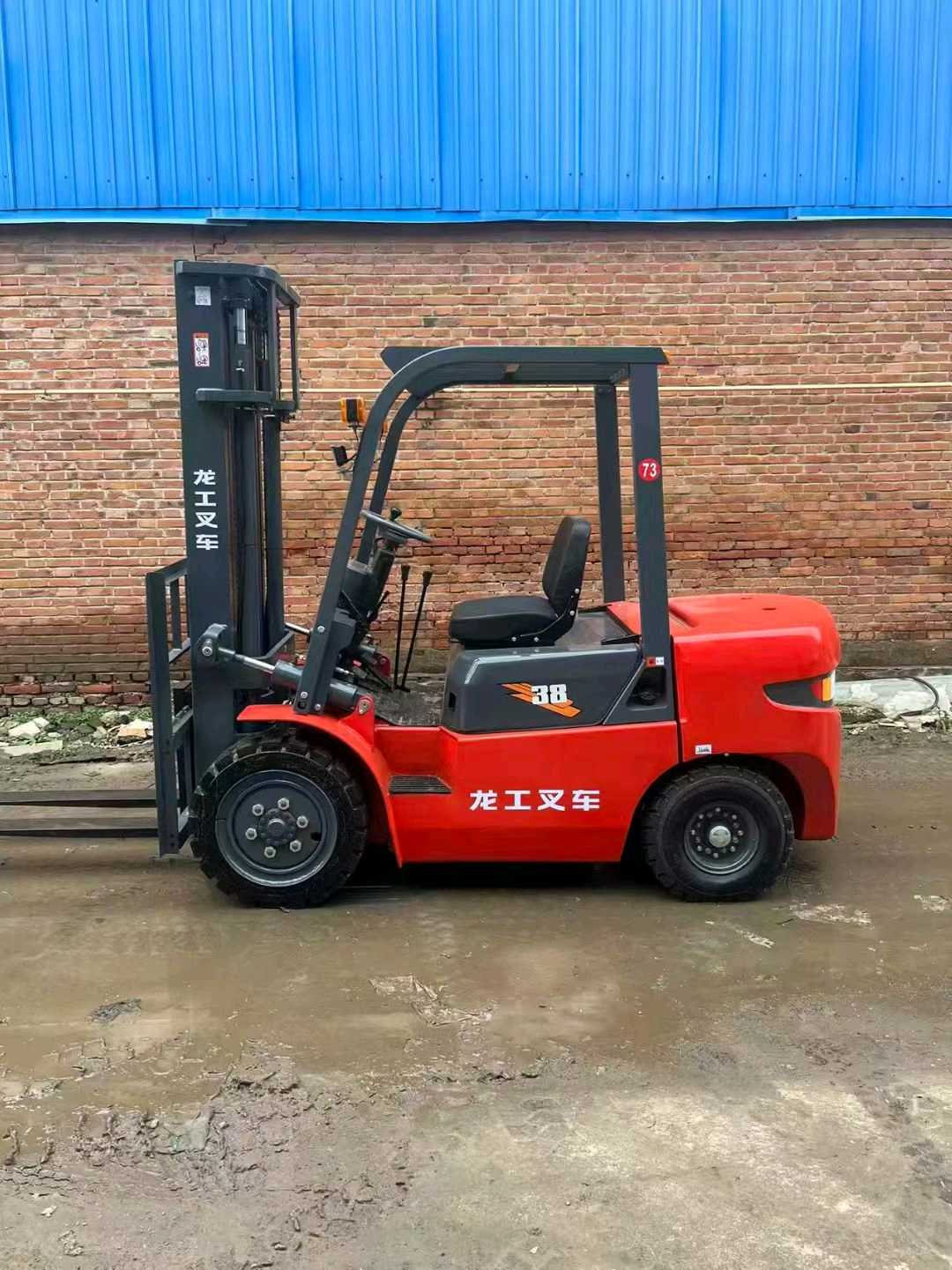 北京市东城区毛家湾胡同甲13号二手台励福3.8吨升高0米柴油叉车