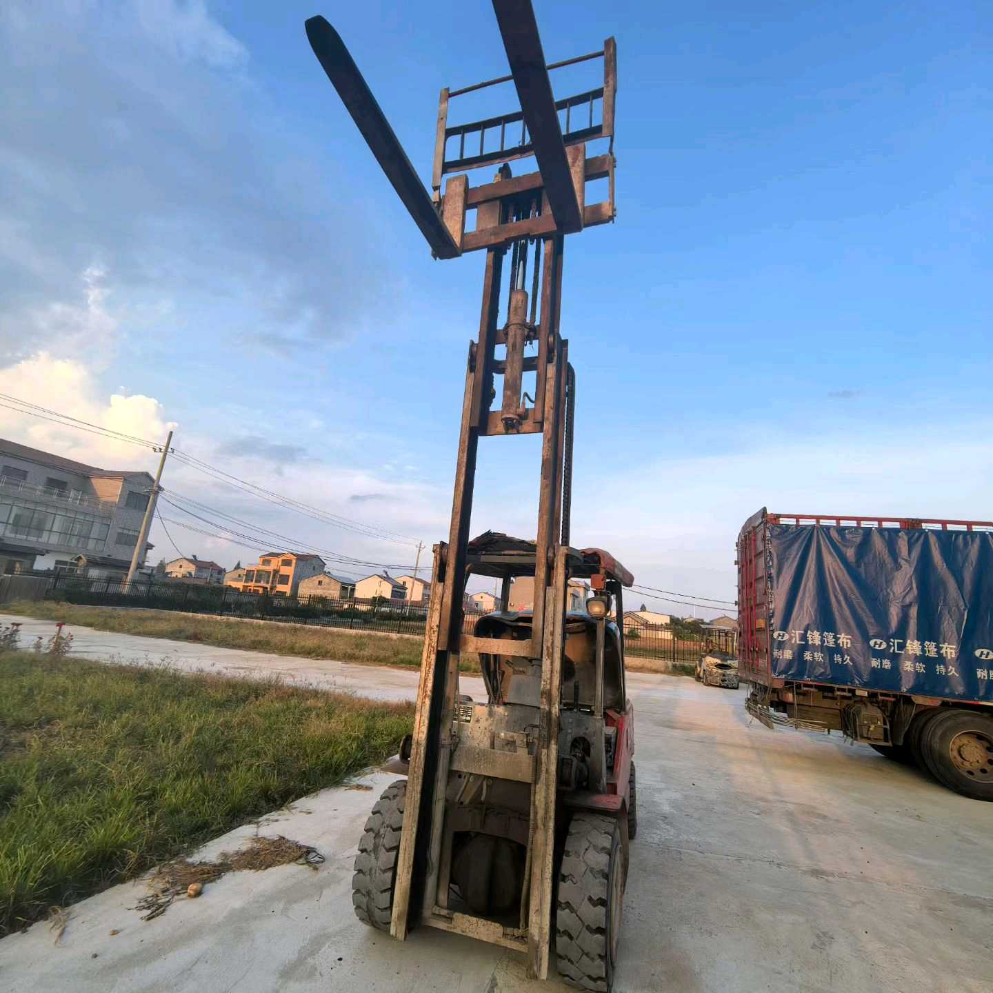 湖北省荆门市东宝区金龙泉大道4号二手龙工3.8吨2018款升高0米柴油叉车