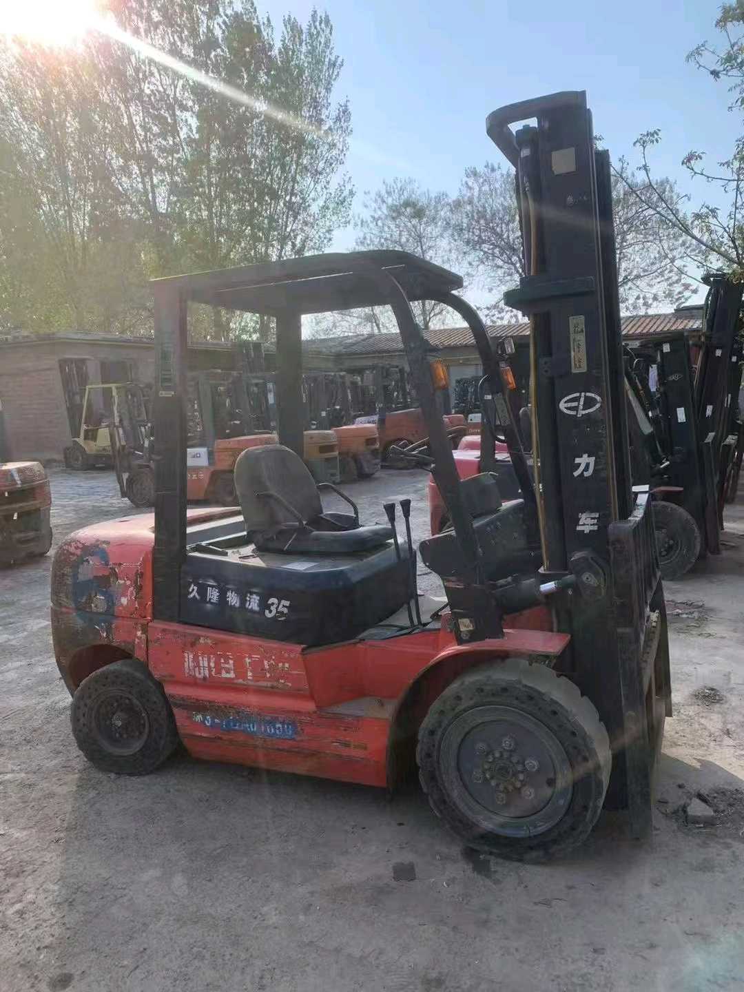 山东省德州市德城区迎宾大街二手其他3.5吨2019款升高0米柴油叉车