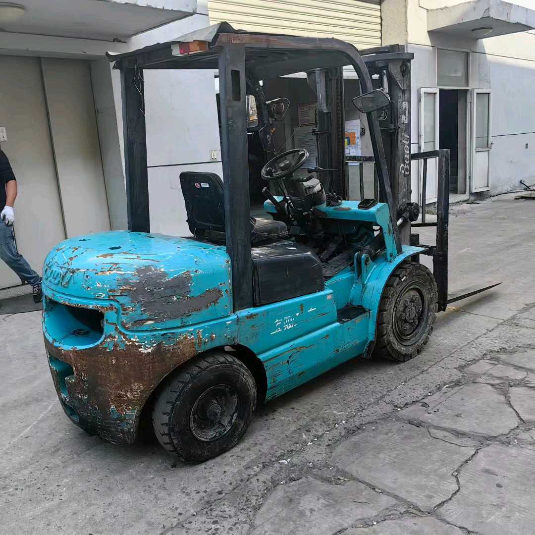 北京市二手宝骊3吨柴油叉车出售