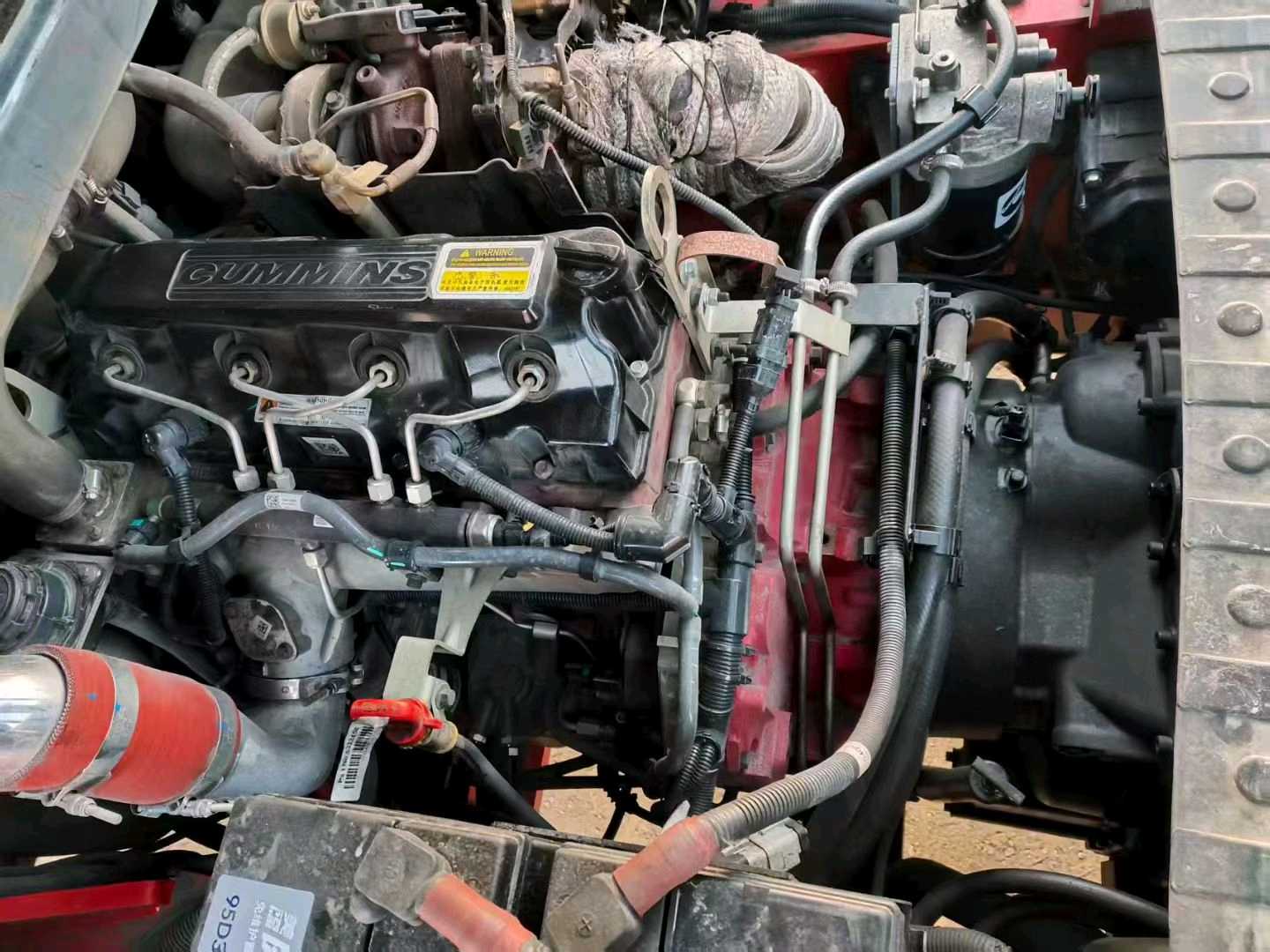 河北省廊坊市安次区常甫路与顺安道交叉口东北侧二手合力10吨升高0米柴油叉车