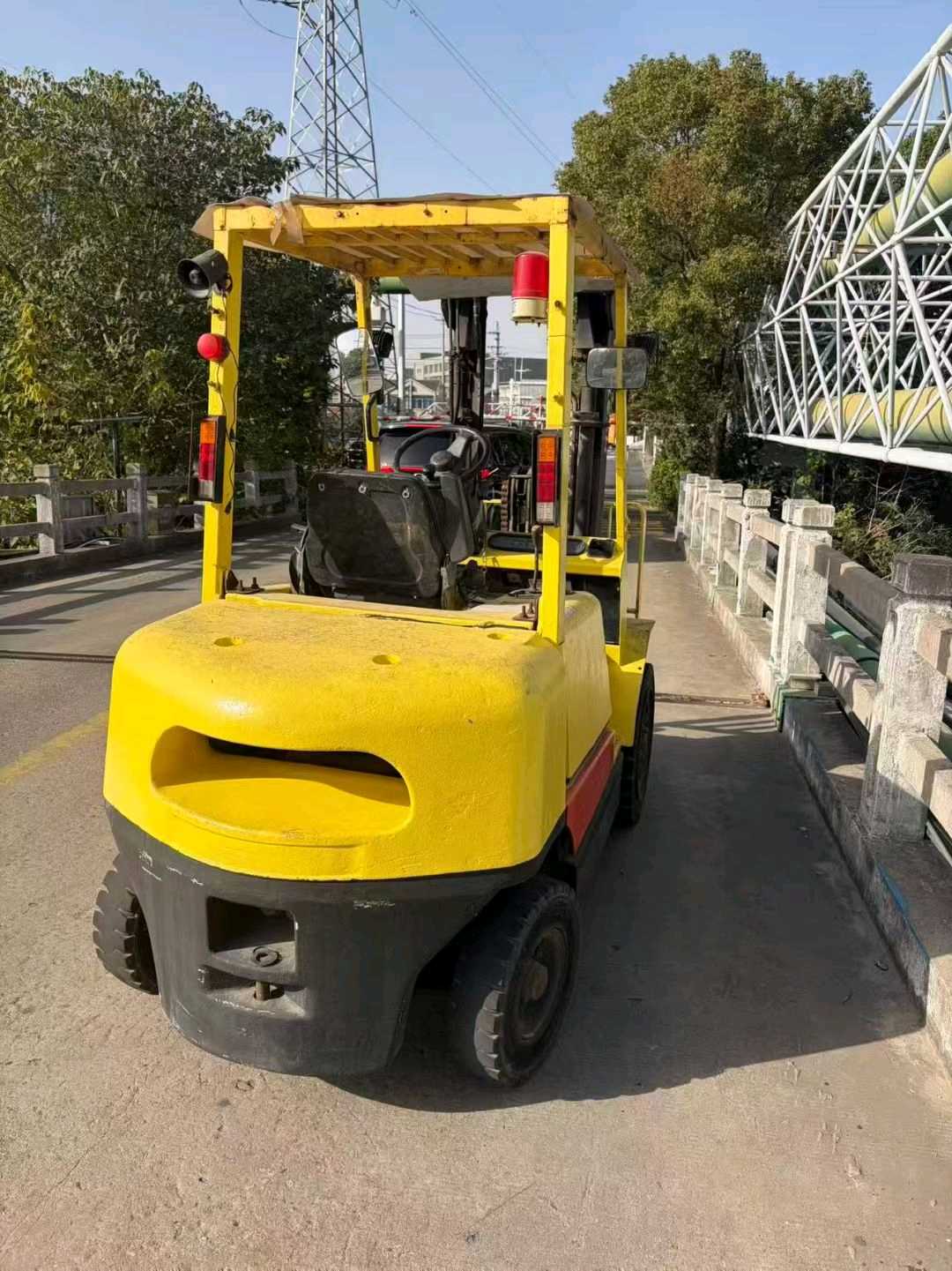 江苏省常州市天宁区关河中路138号二手海斯特2.5吨升高0米柴油叉车