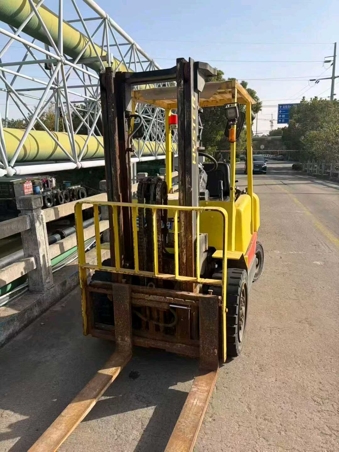 江苏省常州市天宁区关河中路138号二手海斯特2.5吨升高0米柴油叉车