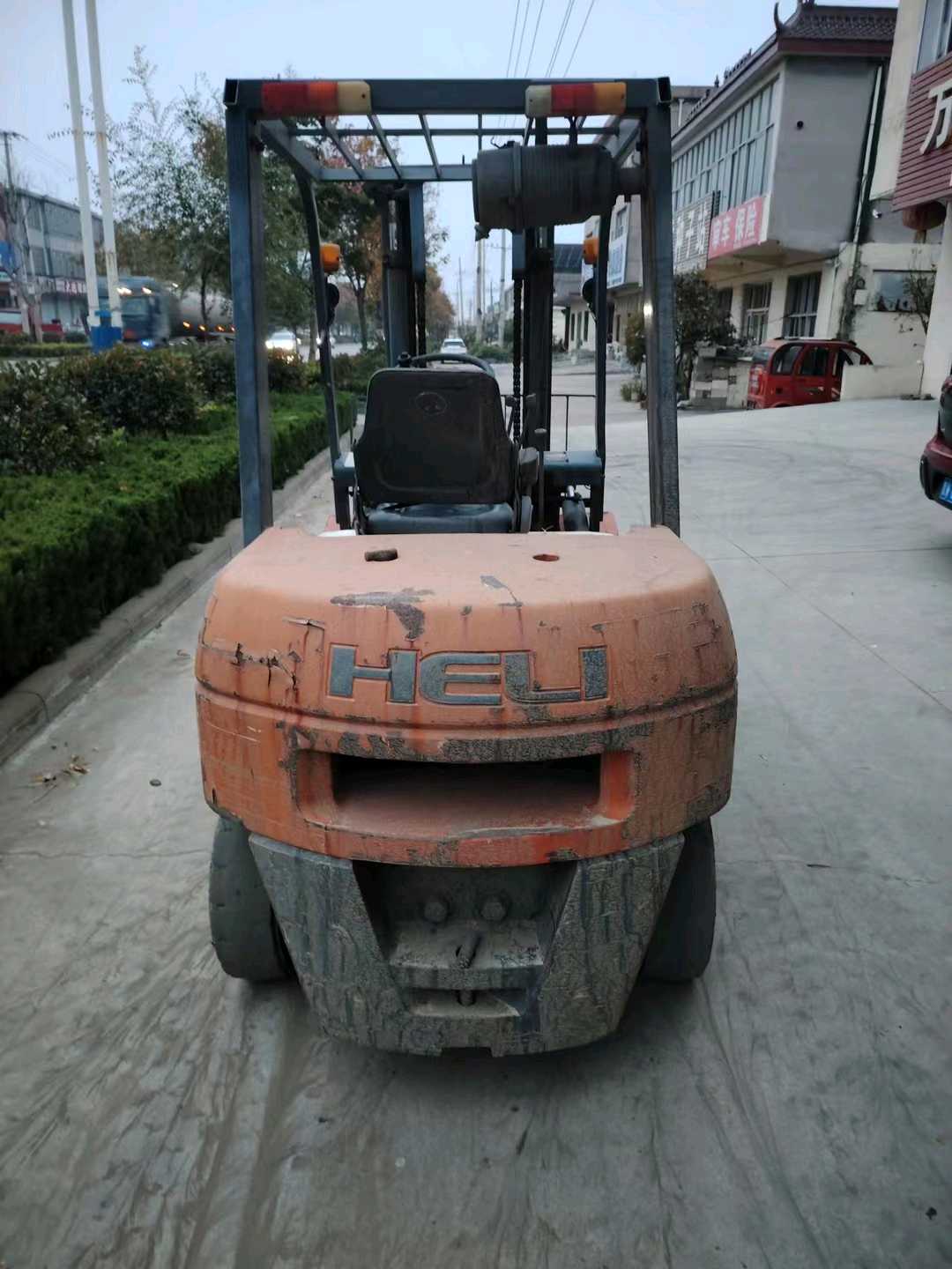 山东省临沂市兰山区沂蒙路223号二手合力3.5吨升高0米柴油叉车