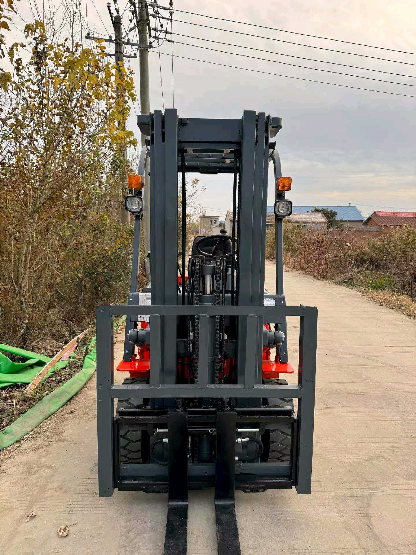 安徽省合肥市瑶海区站前路1号二手合力1.5吨升高0米电动叉车