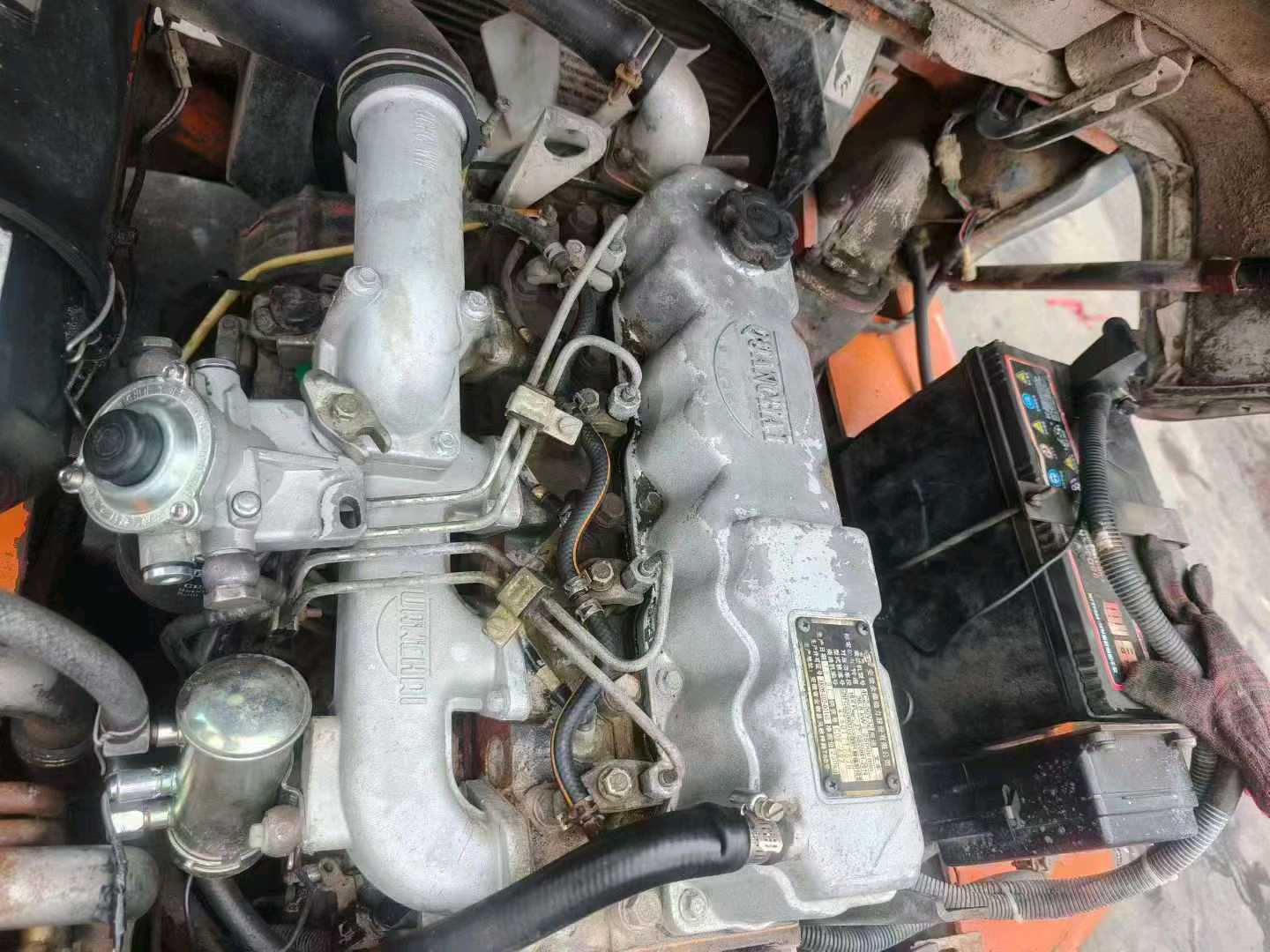 江苏省常州市天宁区关河中路138号二手合力3.5吨升高0米柴油叉车