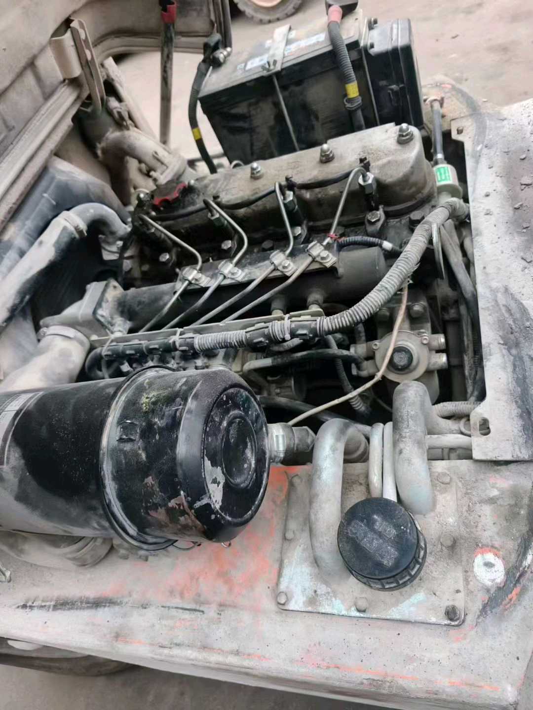 江苏省常州市天宁区关河中路138号二手合力3.5吨升高0米柴油叉车