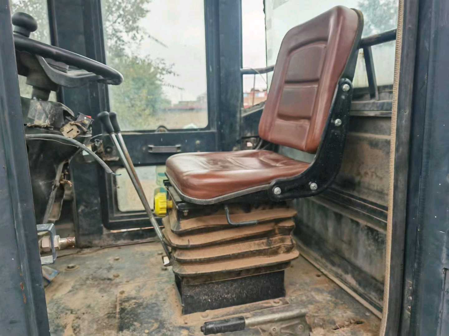 内蒙古自治区鄂尔多斯市伊金霍洛旗滨河东路附近二手其他3.5吨升高0米柴油叉车