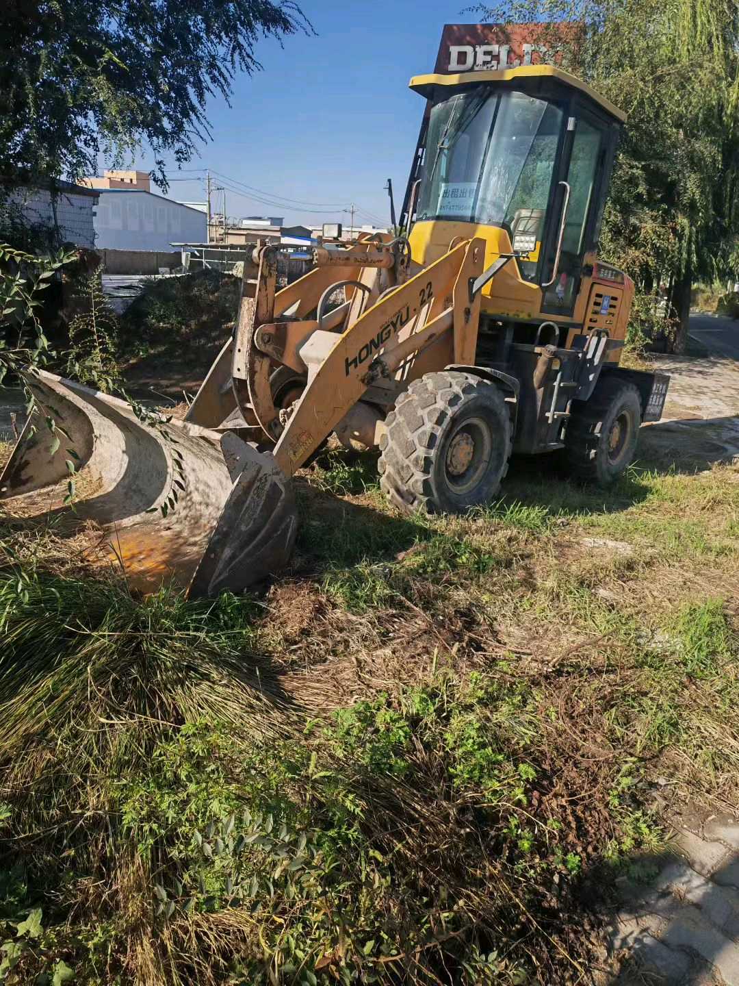 内蒙古自治区鄂尔多斯市伊金霍洛旗滨河东路附近二手其他3.5吨升高0米柴油叉车