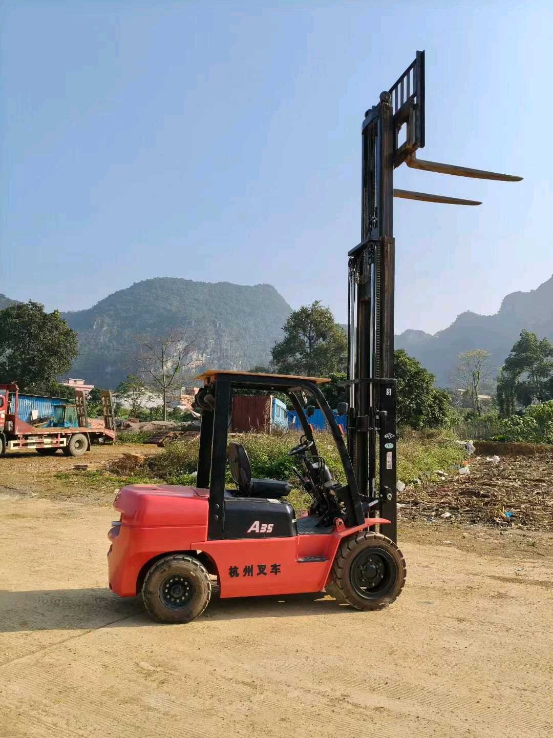 二手杭叉3.5吨柴油叉车出售