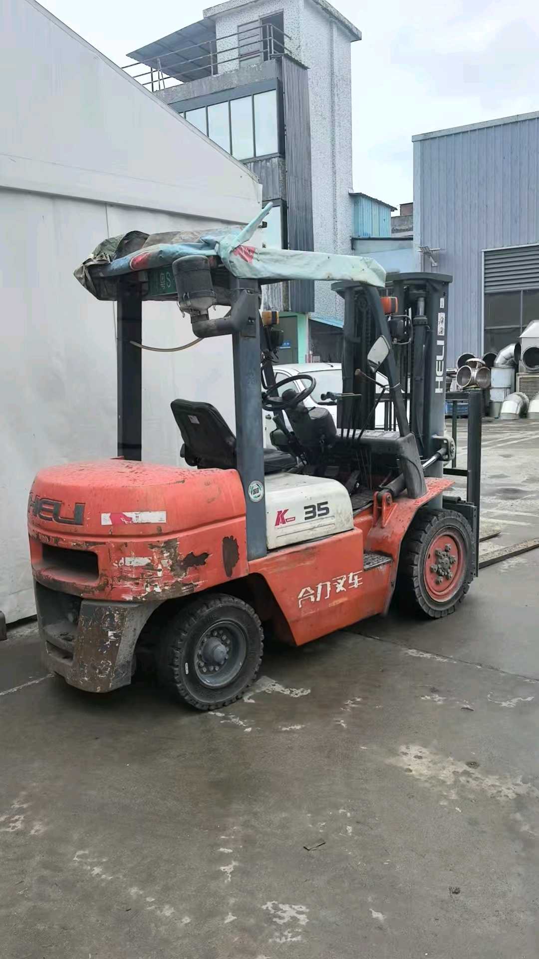 二手合力3.5吨柴油叉车出售
