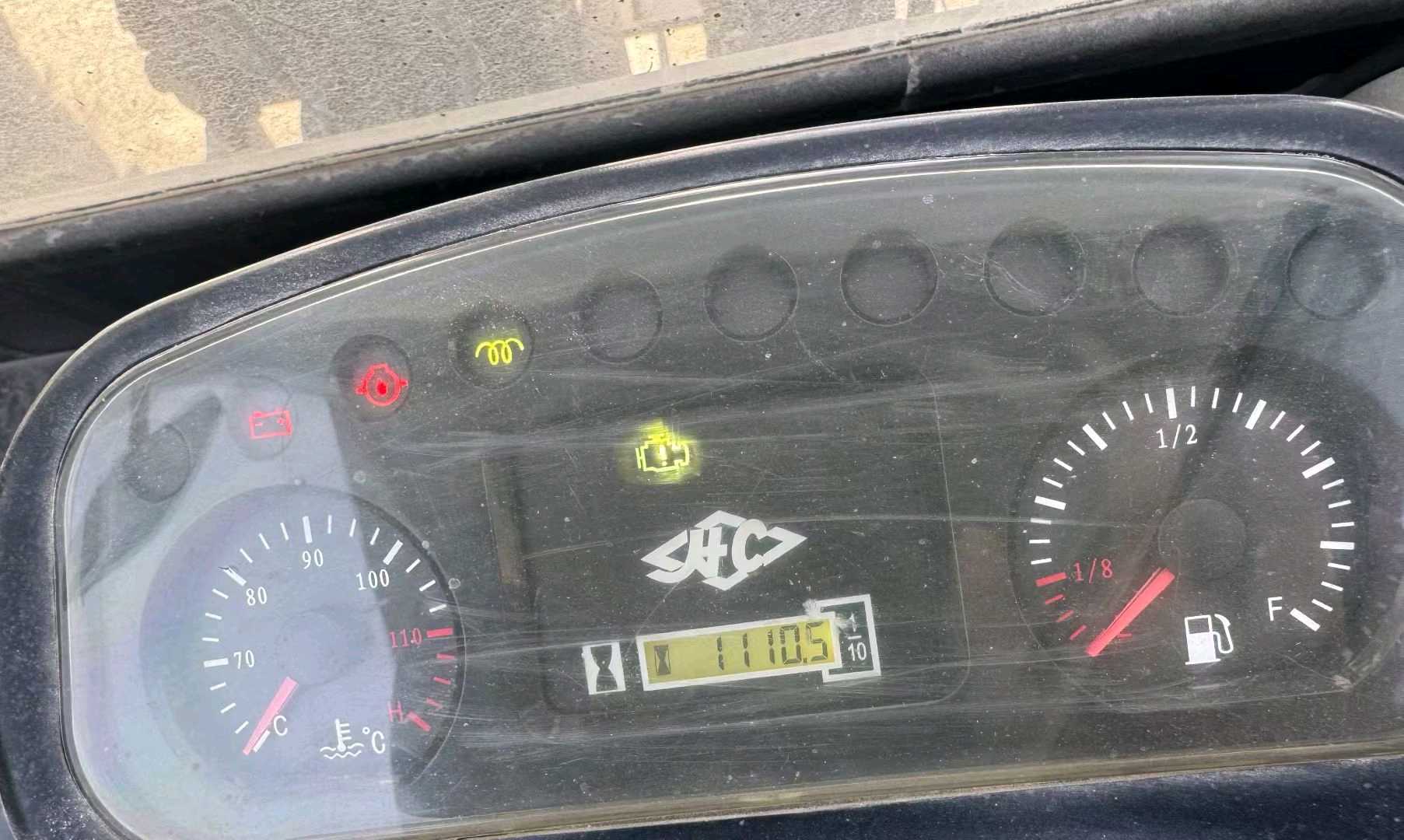 浙江省台州市椒江区市府大道西段999号二手杭叉3.5吨升高0米柴油叉车