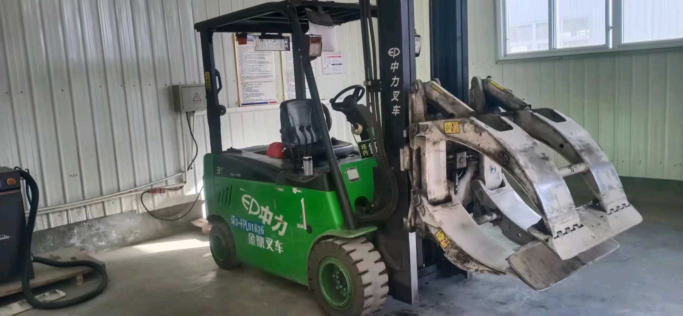 山东省济南市天桥区车站街19号二手其他3吨升高0米平衡重电车