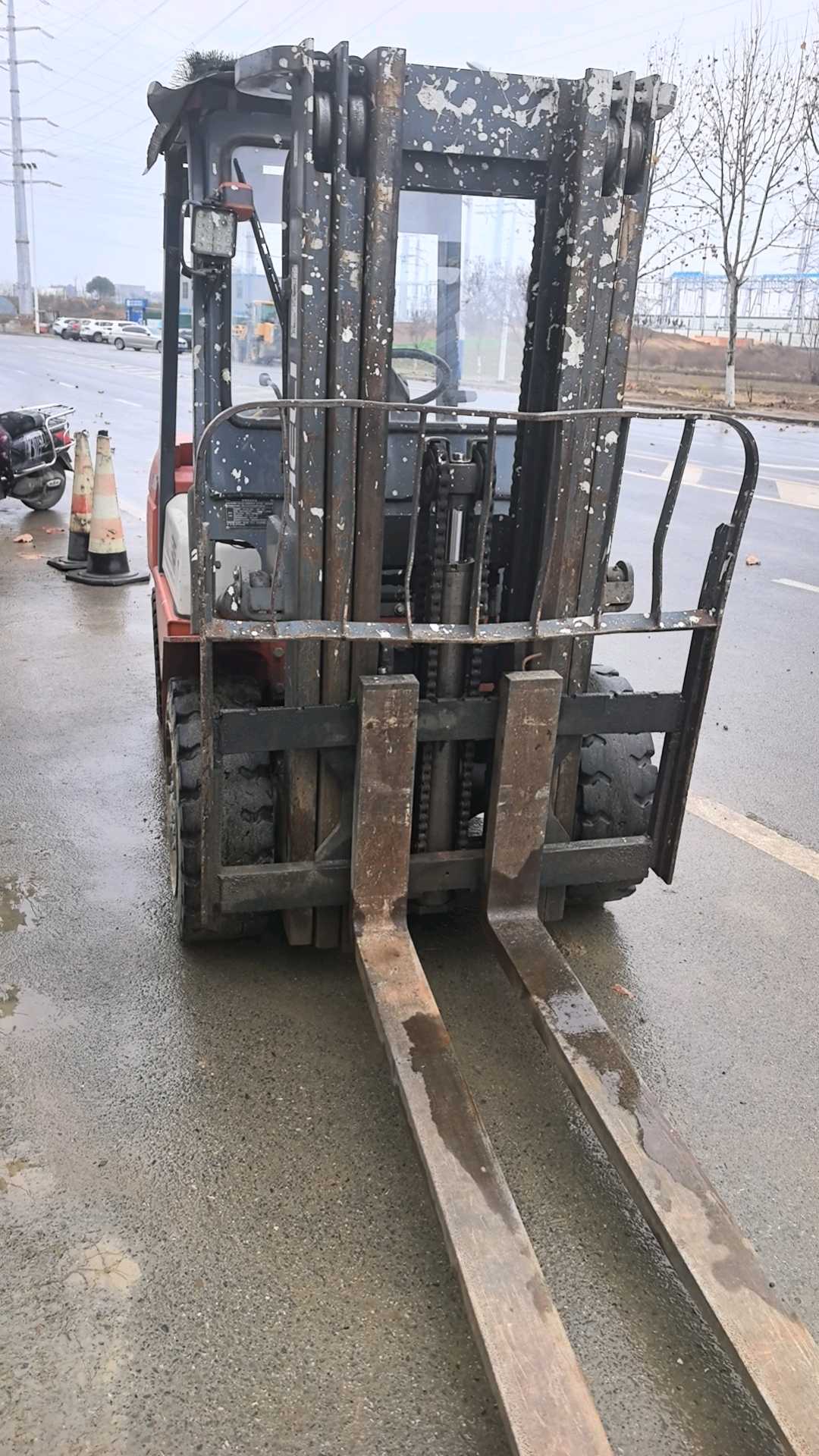 安徽省合肥市庐江县庐城镇塔山路266号二手合力3.5吨升高0米柴油叉车