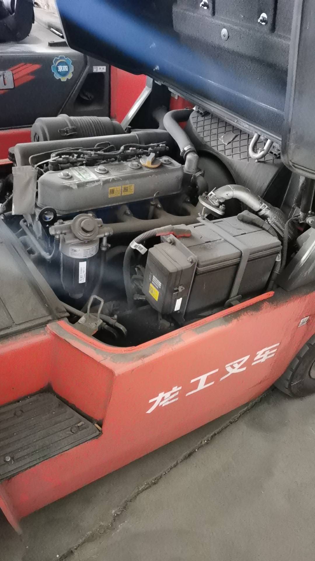 河北省邢台市襄都区龙岗大街以北,豫让桥北路以东,白马河以南二手龙工3.5吨升高0米柴油叉车