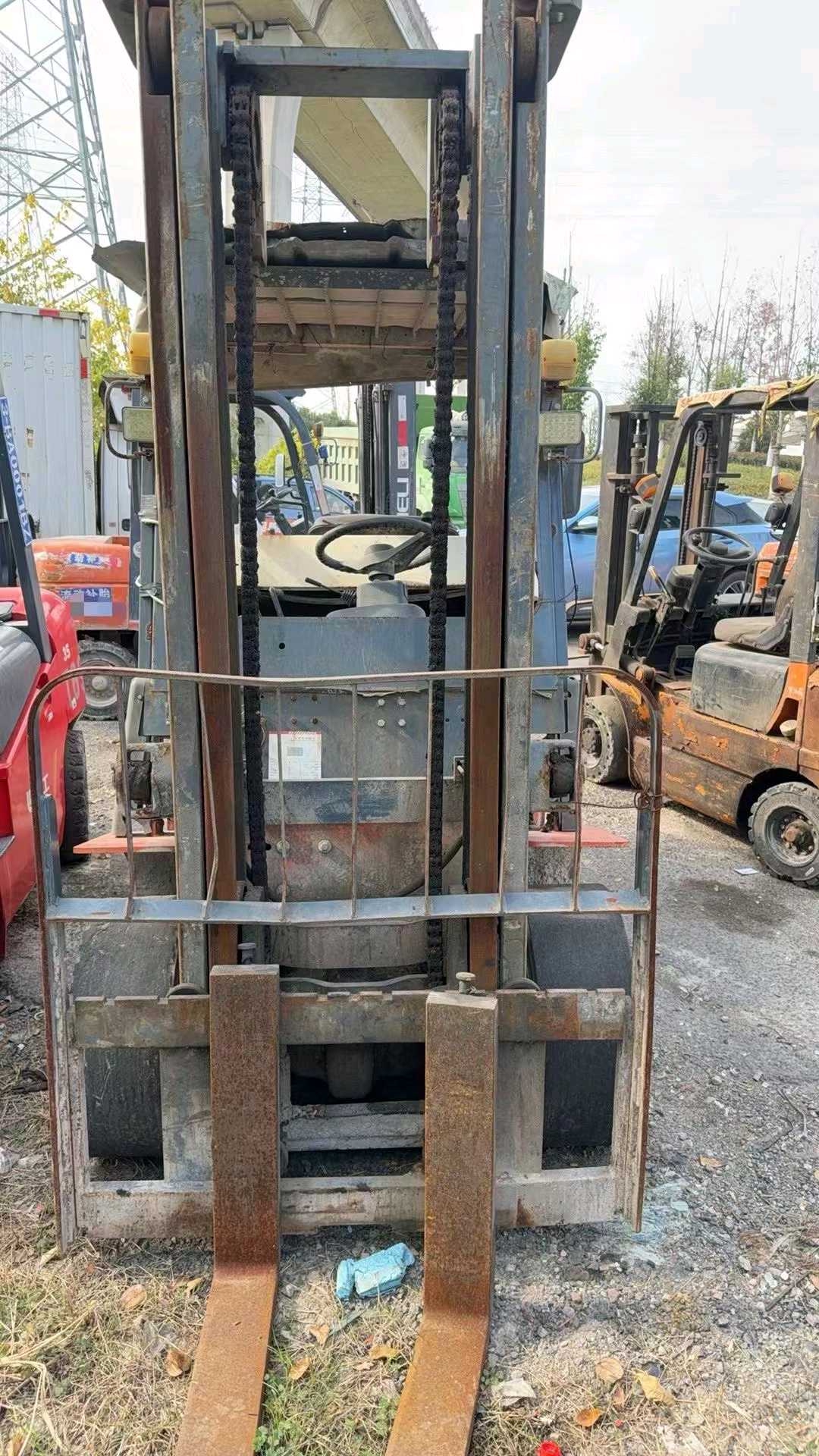 浙江省杭州市上城区环城东路1号二手合力3.5吨升高0米柴油叉车