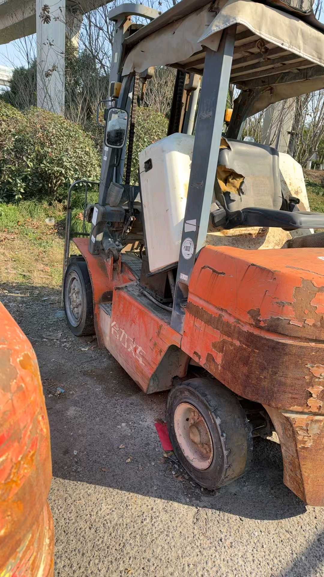 浙江省杭州市上城区环城东路1号二手合力3吨升高0米柴油叉车