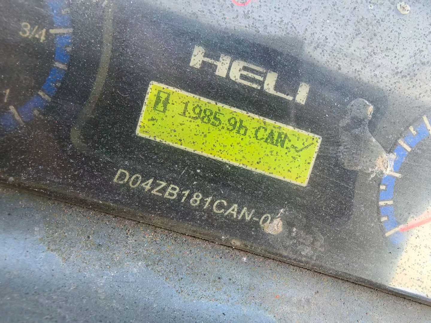 上海市静安区秣陵路303号二手合力3吨升高0米柴油叉车