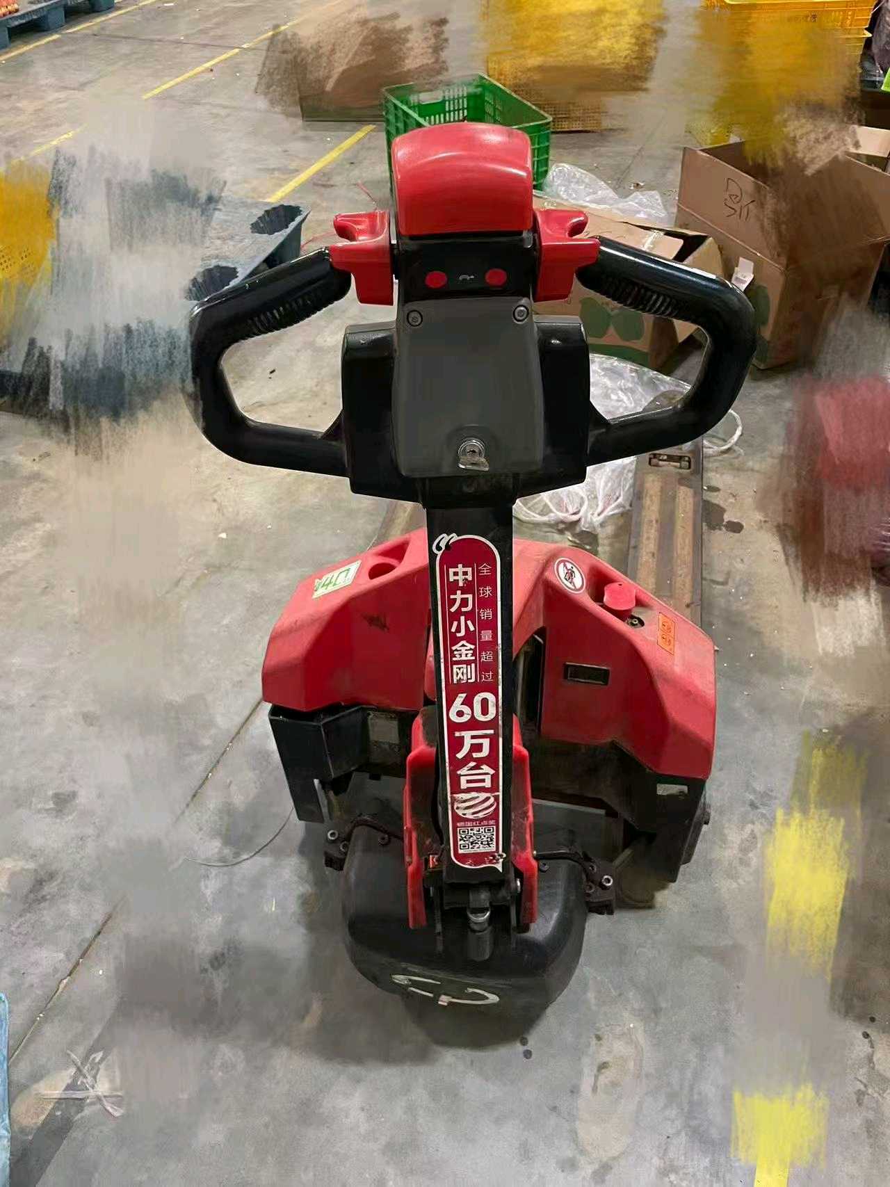 广东省汕头市澄海区S335与樟林中山路交叉口东北方向130米左右二手其他1.5吨升高0米平衡重电车