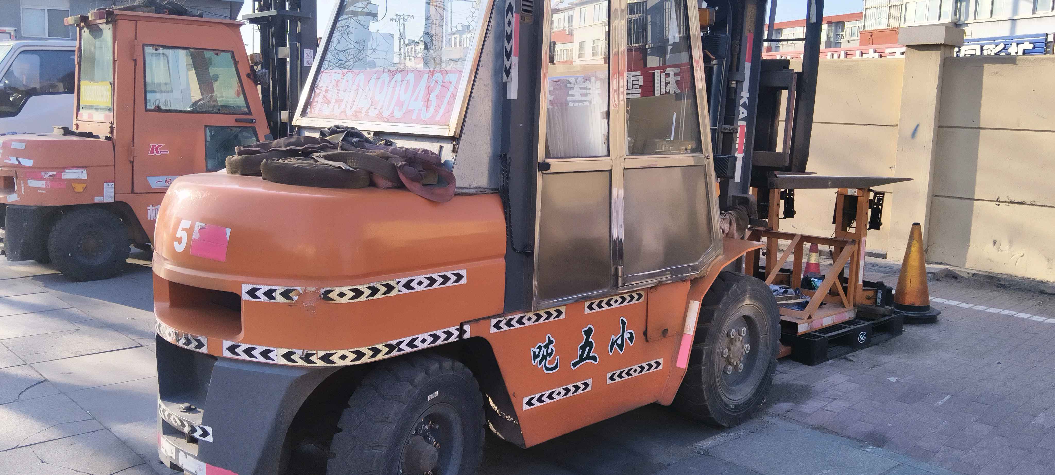 辽宁省盘锦市兴隆台区渤海街道兴油街油建二公司红苹果幼儿园1园后排二手其他4吨升高0米柴油叉车