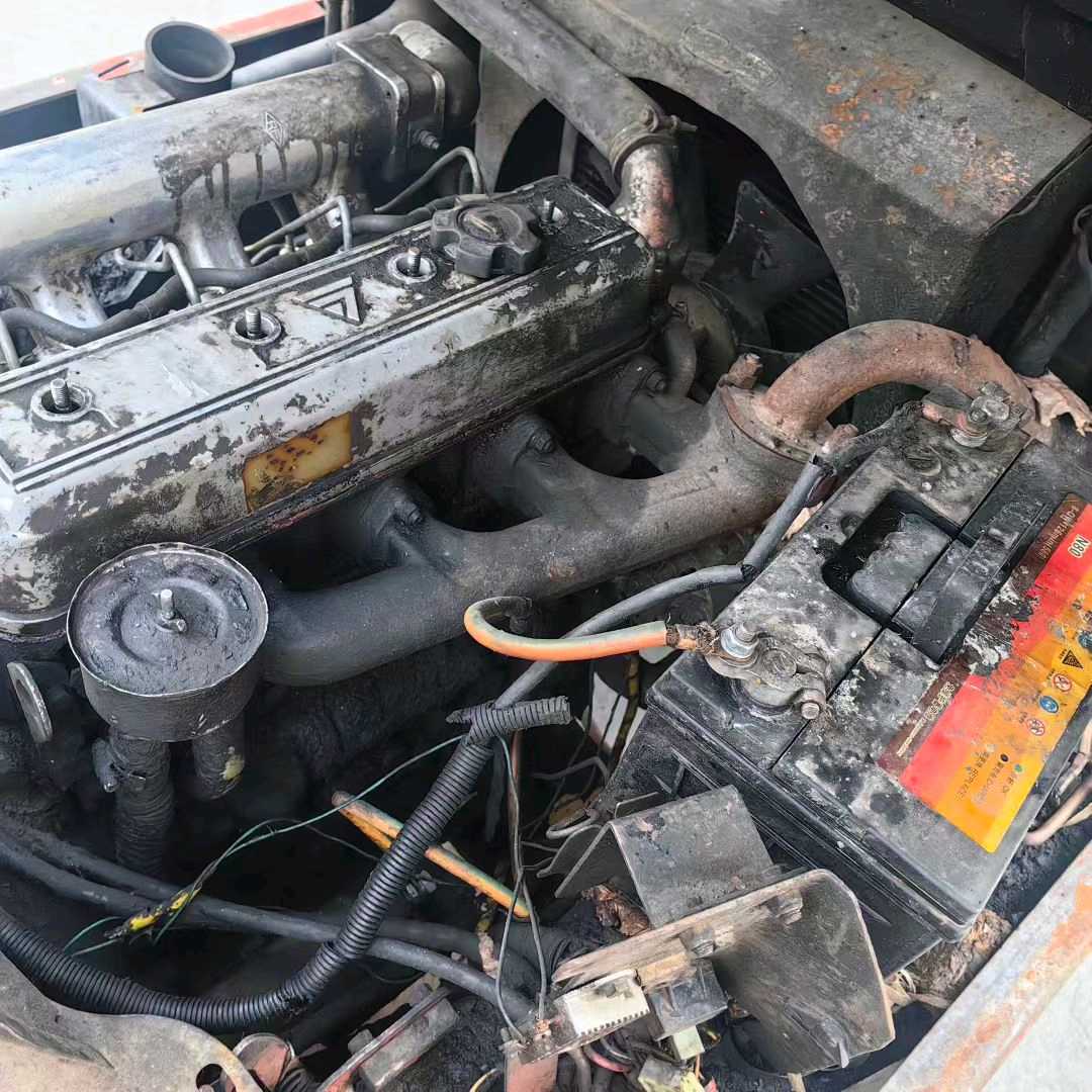 江苏省苏州市常熟市琴川大道100号二手其他3吨升高0米柴油叉车